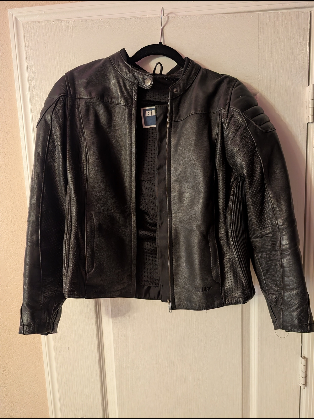 Bilt Black Leather Women's Motorcycle Jacket - Size Large